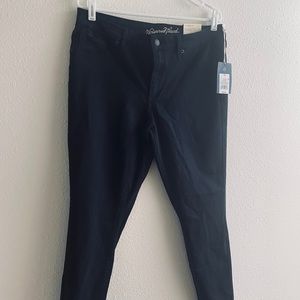 Universal Thread Low Rise Black Jeggings